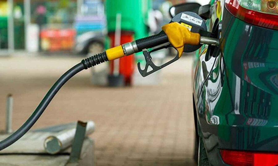 Araç sahipleri dikkat: Benzin ve motorine zam geliyor