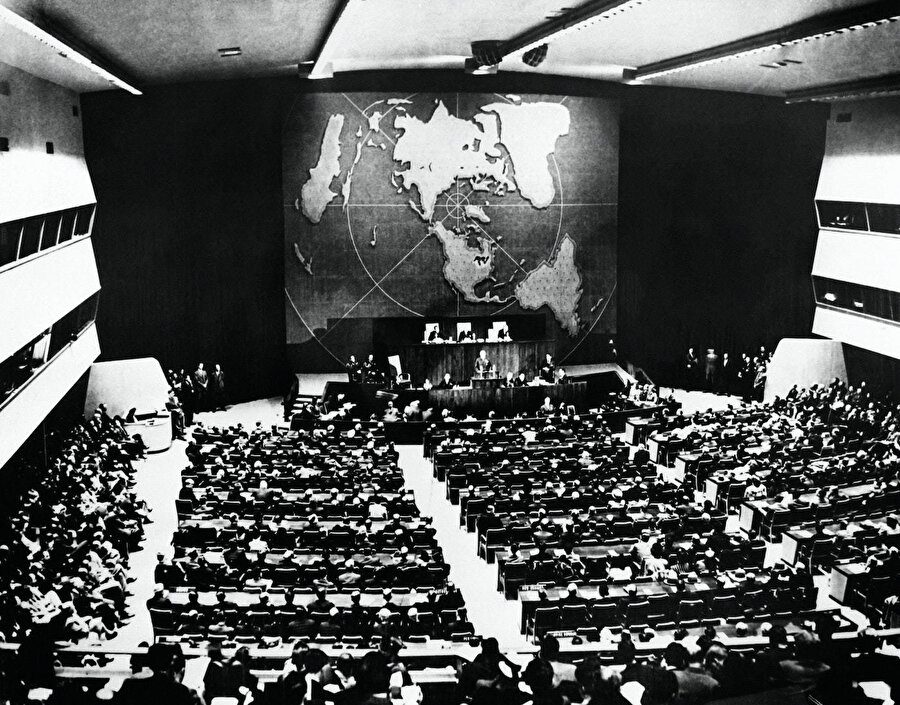 Filistin’de bugün yaşanan gerilimin temelinde, 29 Kasım 1947 günü BM'de Filistin topraklarını Araplarla Yahudiler arasında bölüştüren oylama yatıyor.