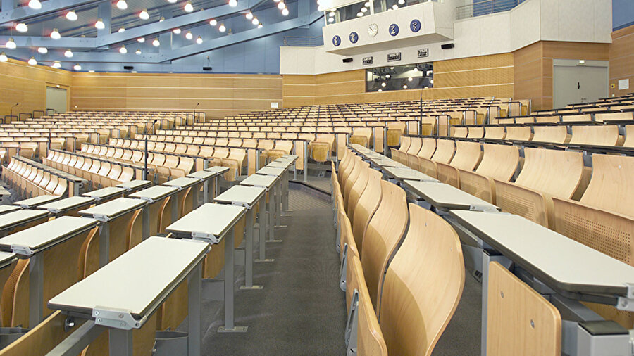 Akademide tersine beyin göçü