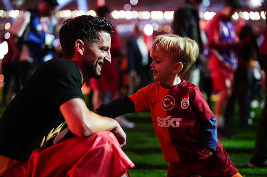 Dries Mertens'ten emeklilik sorusuna taraftarı şaşırtan yanıt