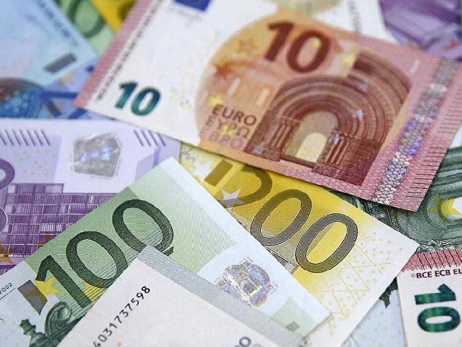 O ülke Euro'ya geçiyor: Tarihi açıkladılar