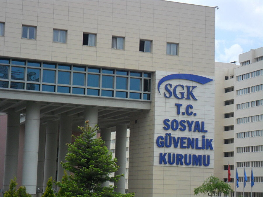 SGK'dan hileli maaş açıklaması: Aylıklar kesilecek