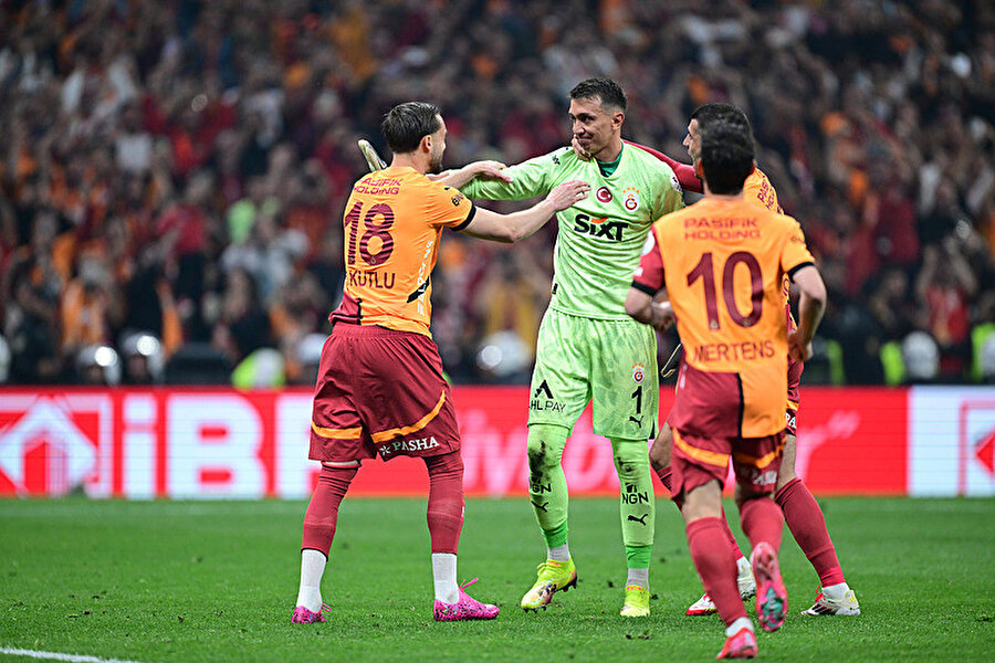 GS Plus nedir, Galatasaray şampiyonluk kutlamalarına nasıl girilir? GS Plus nasıl indirilir