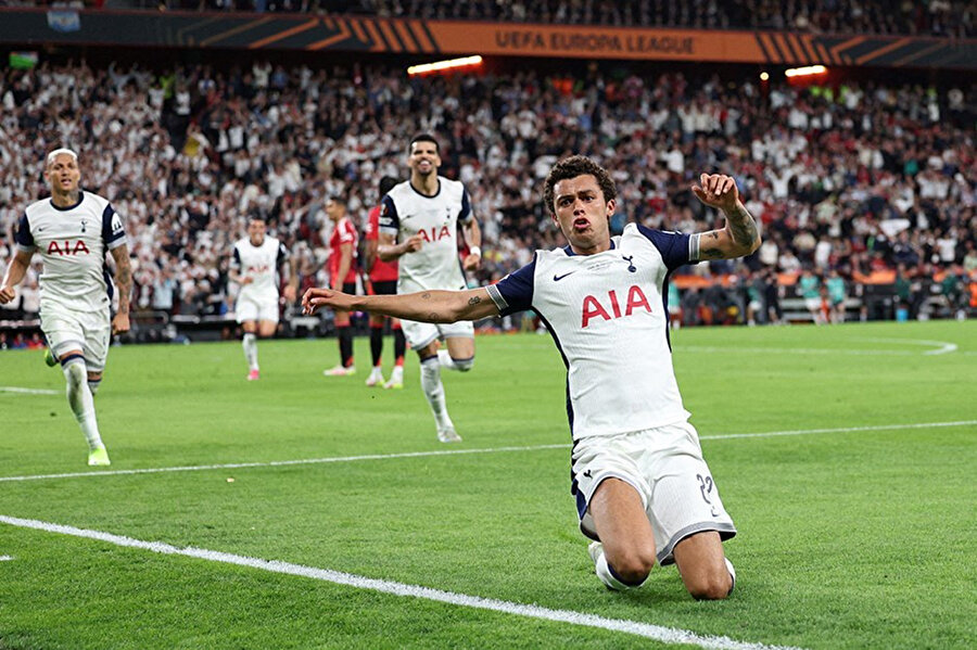 UEFA Avrupa Ligi'nde şampiyon Tottenham oldu: 17 yıl sonra ilk