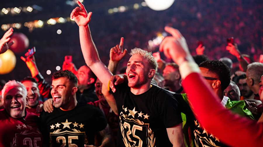 Şampiyonluk kutlamasında kimlerin sahne alacağı netleşti: Listenin zirvesindeki isim taraftarı heyecanlandırdı