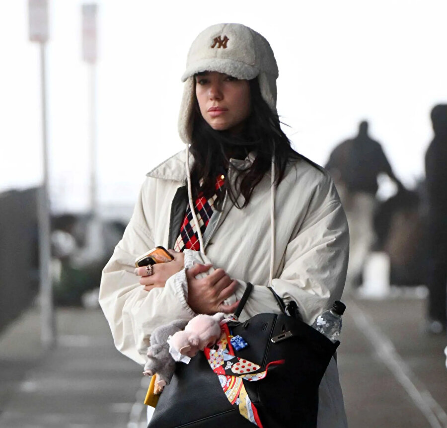 Labubu bebek Dua Lipa