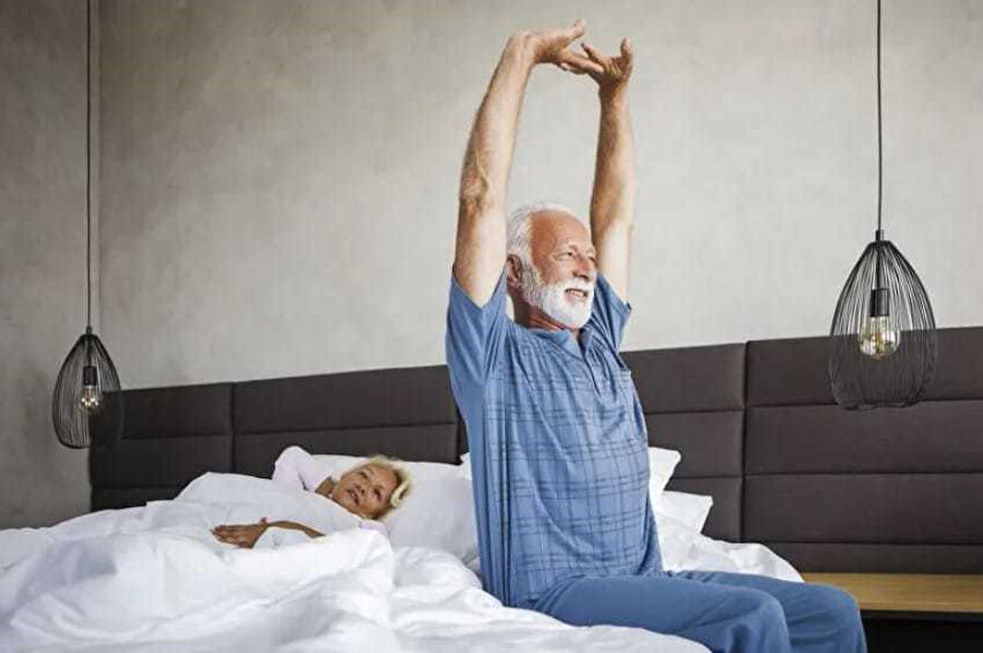 Yaşlandıkça uyku süresi neden kısalır?