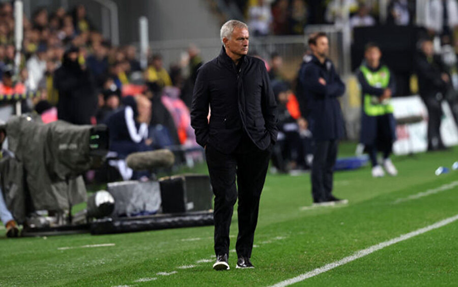 Fenerbahçe'de Jose Mourinho geleceği hakkında konuştu: Gayet net