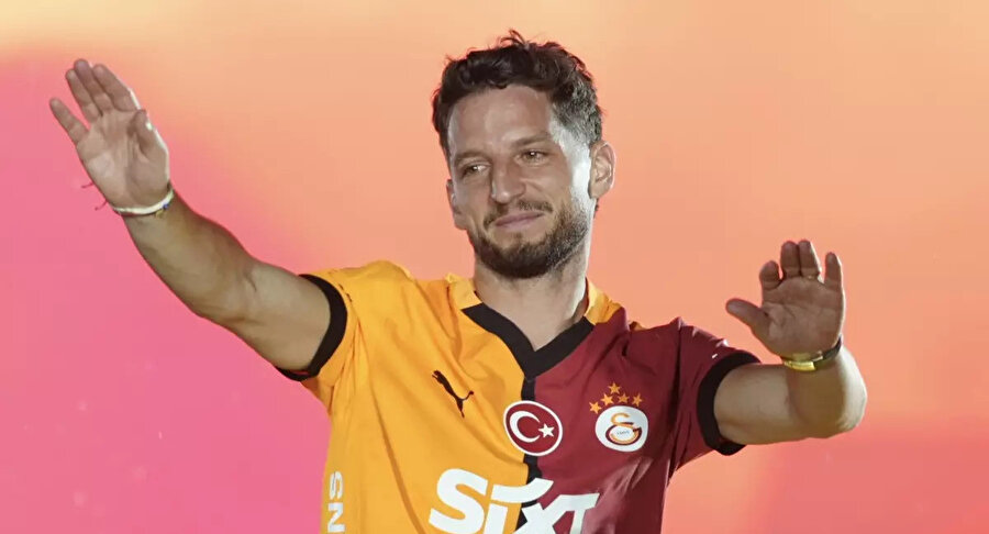 Mertens'ten gelecek sezon sözleri: Belki de başka takım