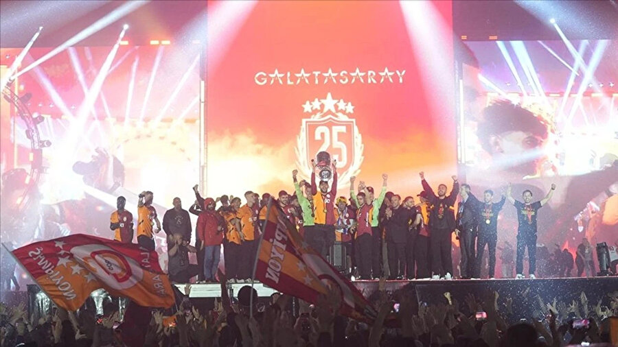 Galatasaray'ın kasası doldu taştı: 8 günde rekor gelir