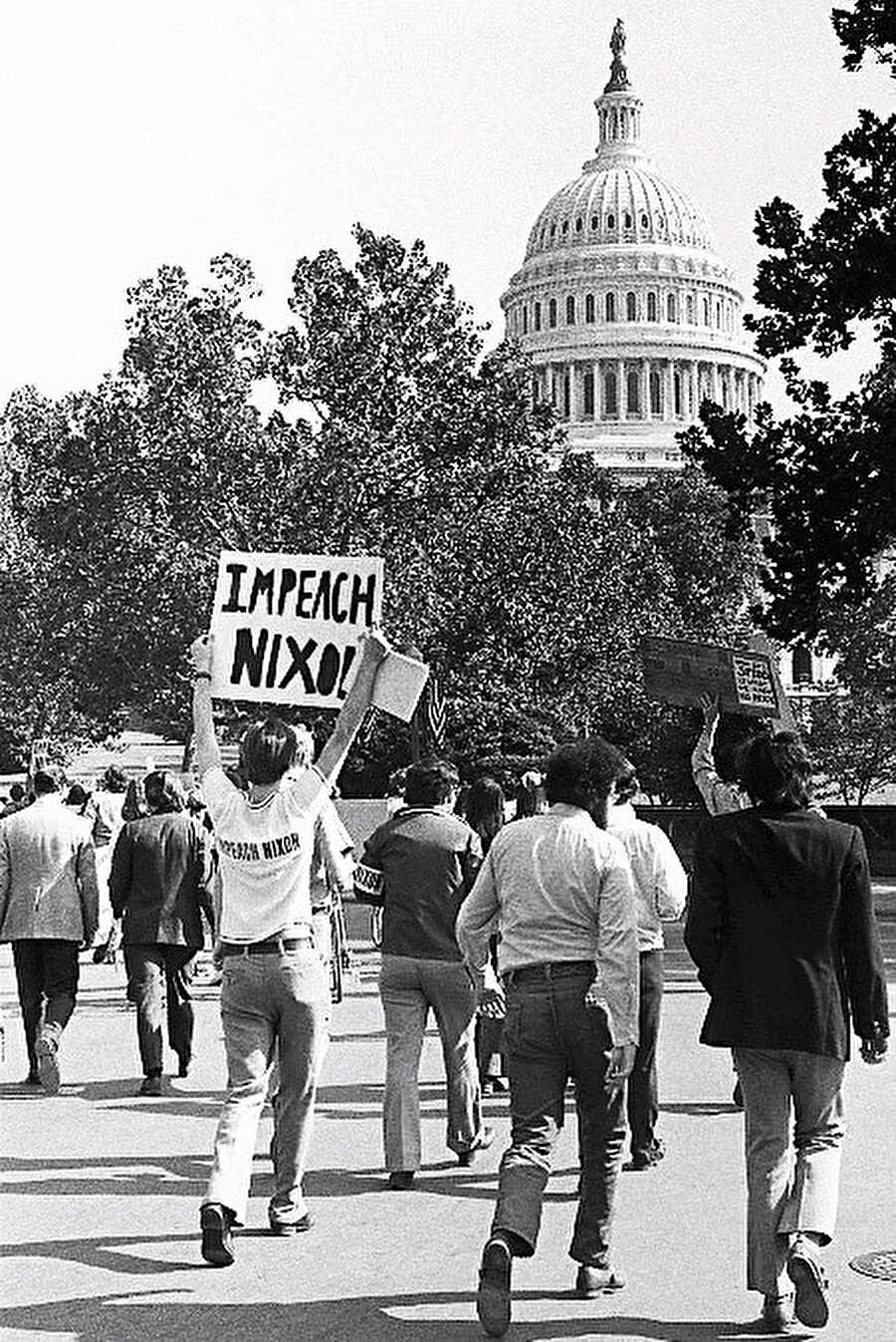Ekim 1973’te Nixon karşıtı göstericiler.