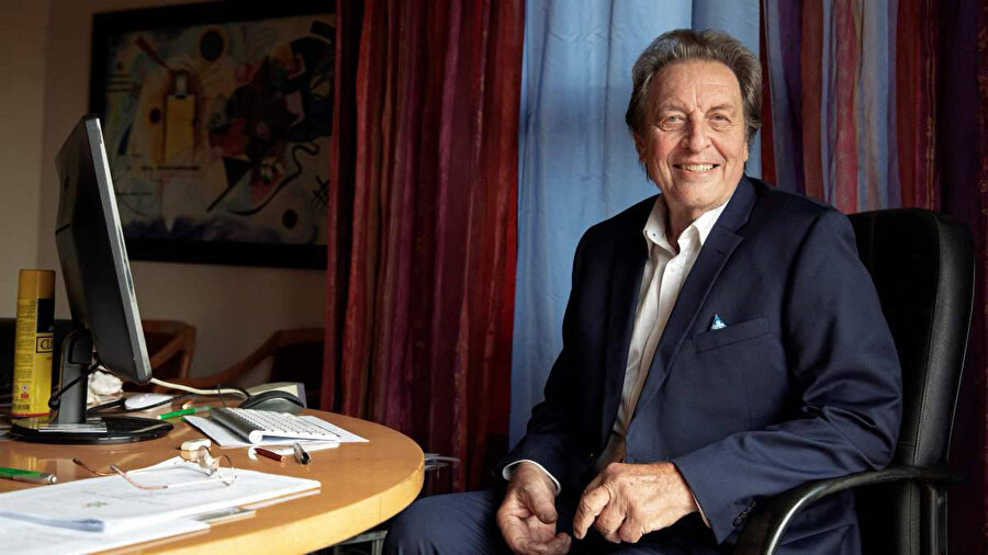 Elon Musk'ın babasından dikkat çeken açıklamalar: Oğlumun konuşma yeteneği yok