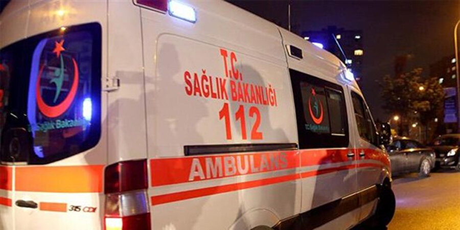 Cumhuriyet Başsavcısı da içerisindeydi: Ambulans kaza yaptı, 8 yaralı