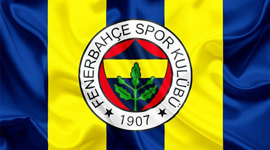 Yıldız futbolcudan Fenerbahçe itirafı: Oyunculara hayvan gibi davranıyorlar