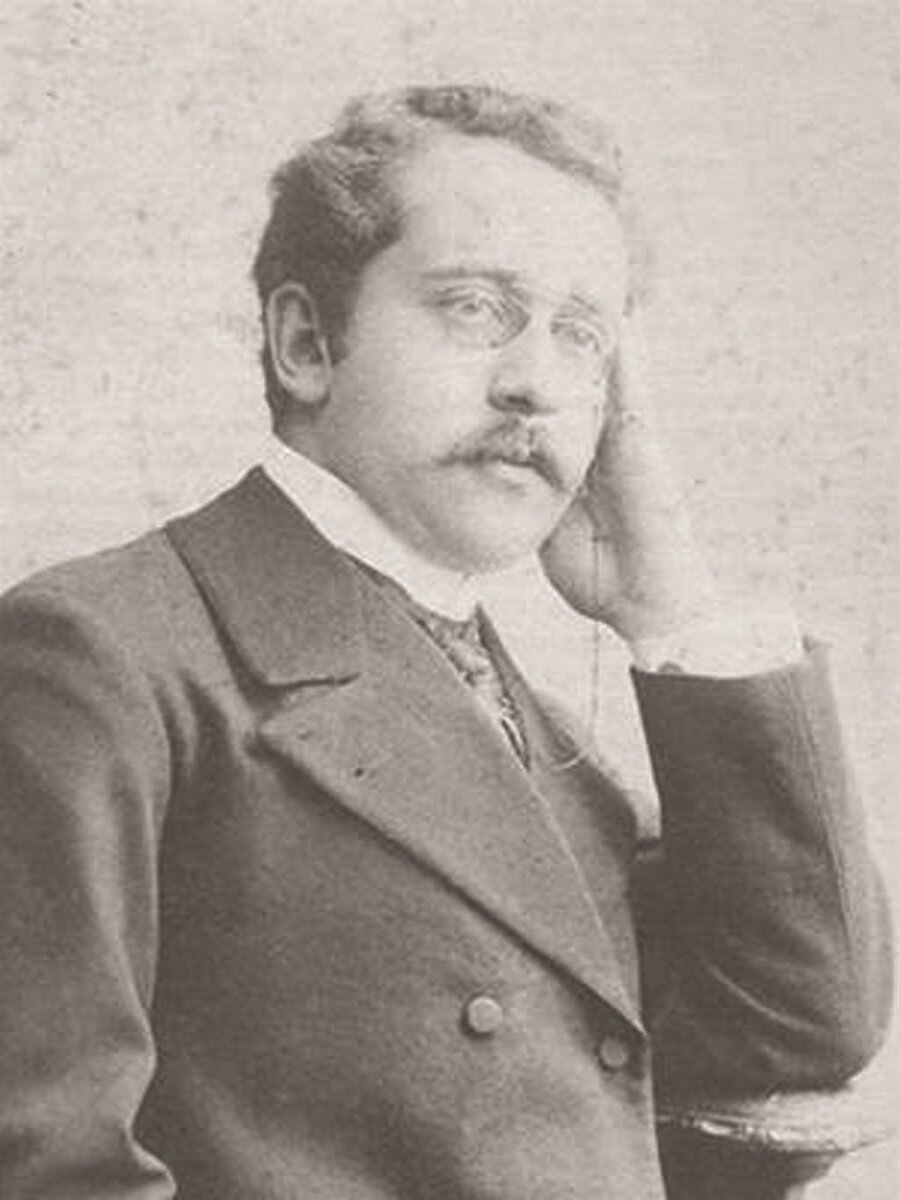 Mehmet Rauf.