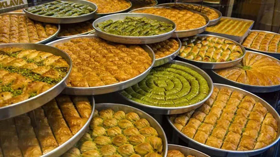 20 baklava numunesinin 5'inde bakteri çıktı