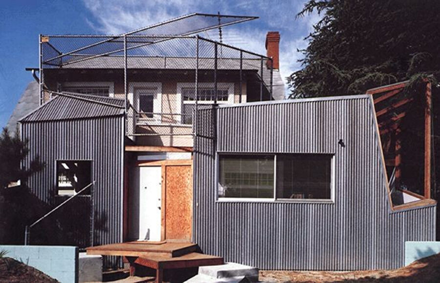 Frank Gehry’nin eşi ile beraber yaşamak için tasarladığı konutun ilk hali.