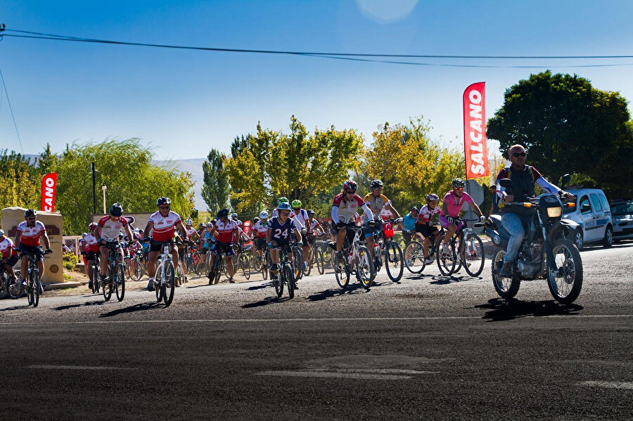  Aydın Ayhan Güney: Bisiklet tutkunları Kapadokya’da bir araya gelecek  