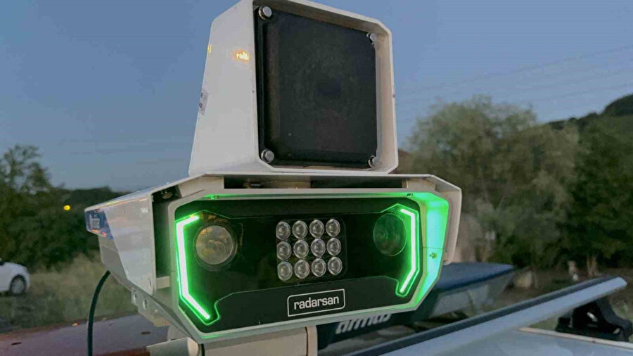 Yapay zeka destekli radar yollarda: 4 günde yarım milyondan fazla ceza kesti