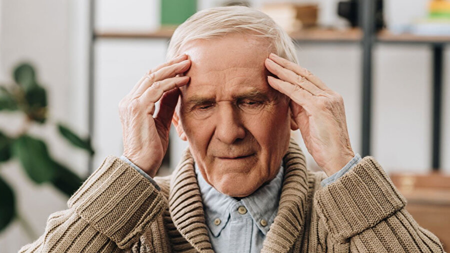Alzheimer’a umut olan yeni ilaç: Beynin koruyucu kalkanını güçlendiriyor