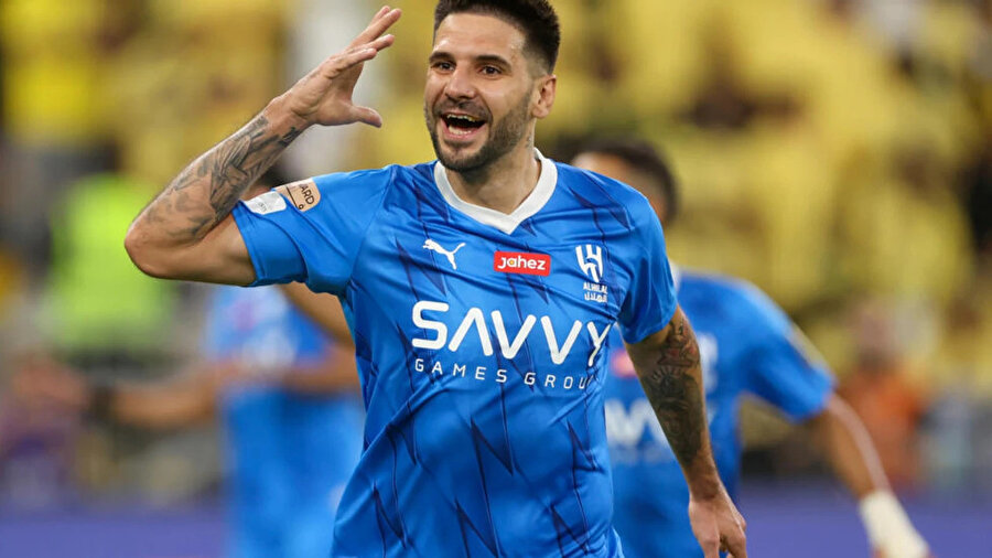 Fenerbahçe'nin gündemindeki Aleksandar Mitrovic için karar verildi