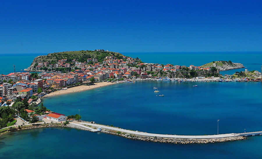 O ilçe bayram tatilinde doldu taştı: Nüfusunun 10 katı misafiri ağırladı