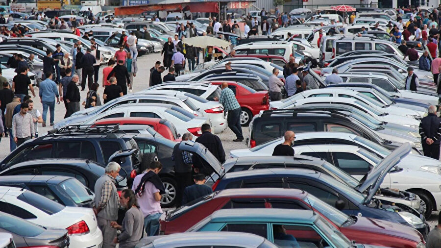 İkinci elde bayram sonrası yoğunluk: En çok hangi otomobil modelleri tercih ediliyor?