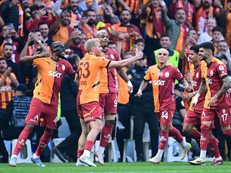 Okan Buruk 6 futbolcuyla yolları ayırma kararı aldı