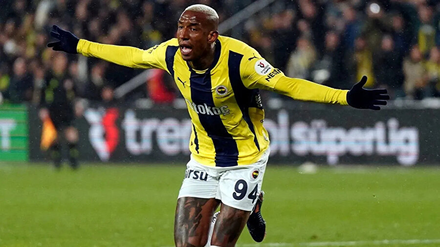 Talisca gece yarısı açıklama yapmak zorunda kaldı