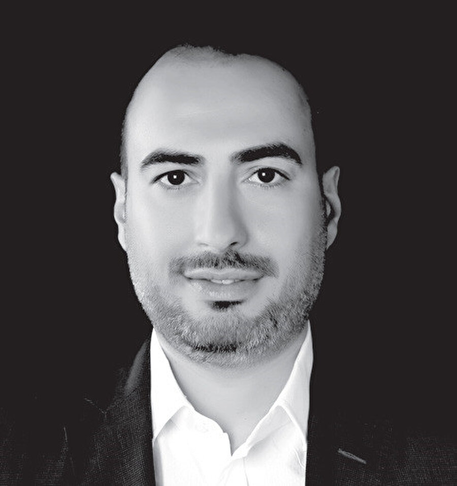 Dr. Mehmet Akif Soysal.