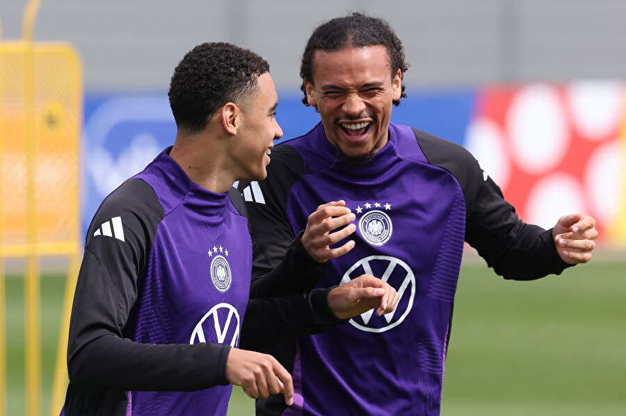 Avrupa'nın gündemine oturdu: Galatasaray'da Leroy Sane coşkusu