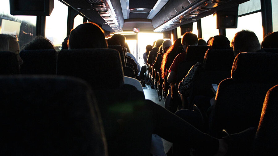 Fahiş fiyat ve korsan taşımacılık nedeniyle bayramda otobüs firmalarına 25,8 milyon lira ceza kesildi