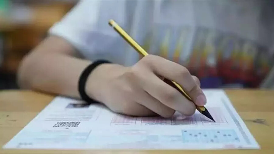 LGS sınavı sona erdi: MEB LGS sorularını ve cevapları ne zaman yayınlayacak? 2025 LGS sonuçları ne zaman açıklanacak?