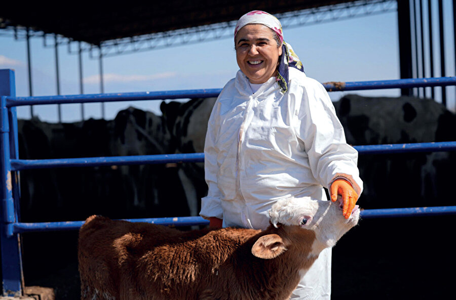Zeliha Akyel.