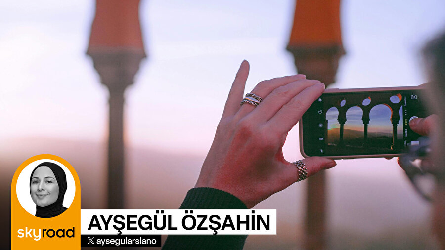 Yapay zeka ile tatil 2.0: Instagram’da gör, Expedia ile git
