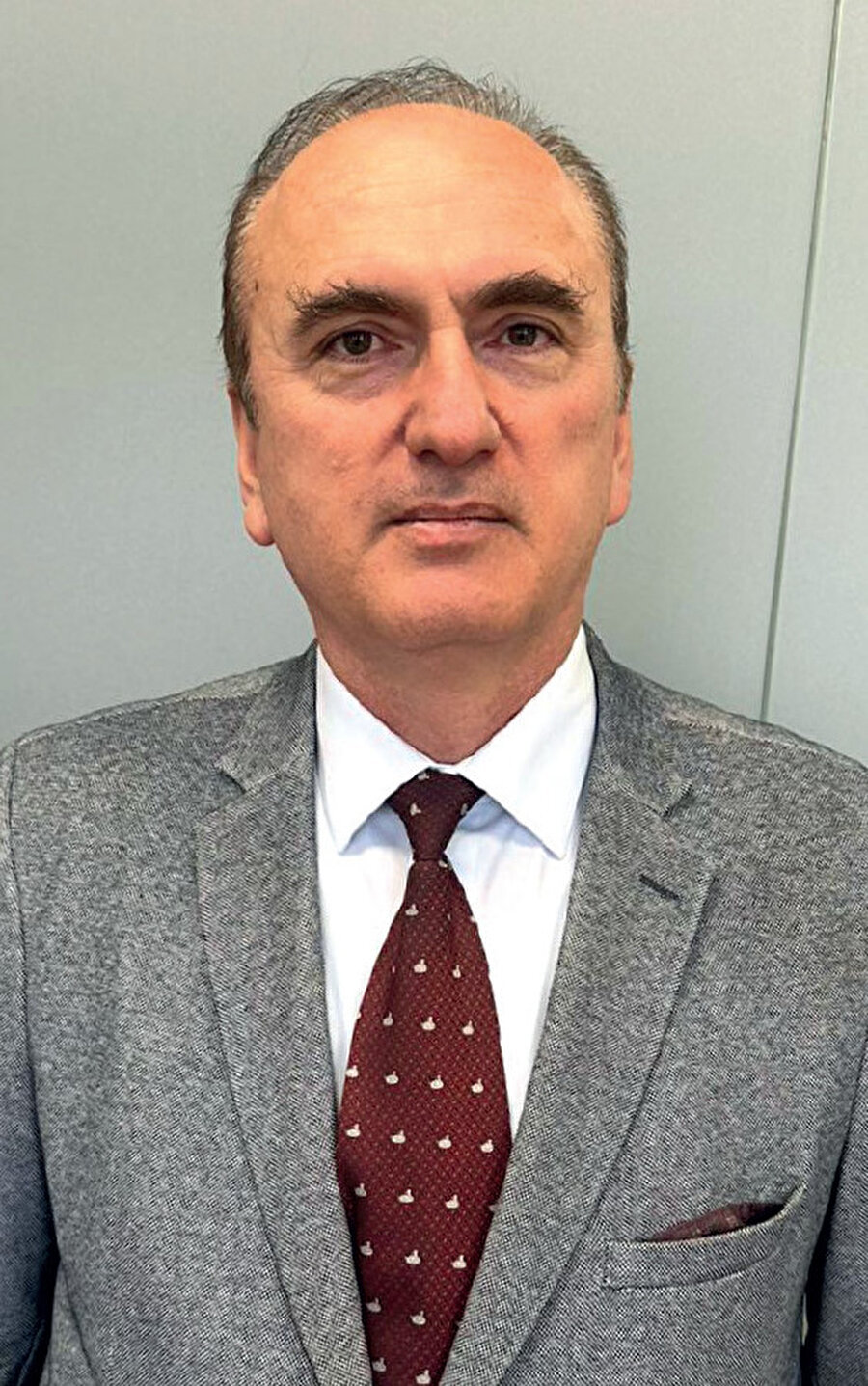 Prof. Dr. İsmail Usta.