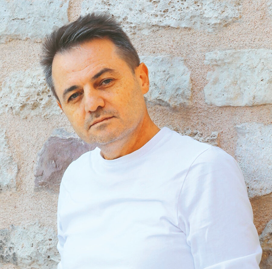 Atakan Yavuz: Eskiden okurlar estetik bir düzey ararlardı.