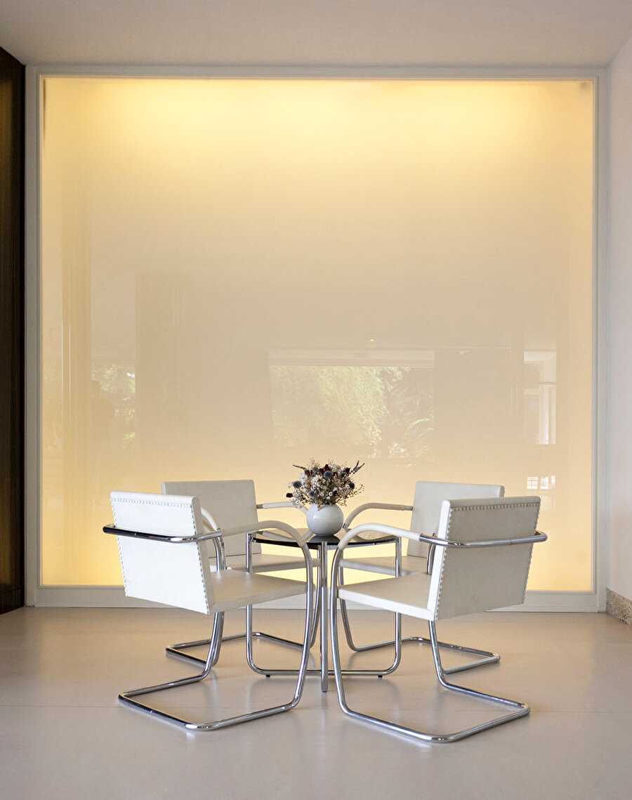 Villa Tugendhat’ta bulunan Brno Chair.