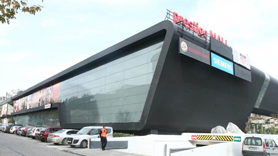 ​Lüks AVM kepenk indiriyor: Başakşehir'deki ünlü alışveriş merkezi 15 gün sonra tamamen kapanıyor