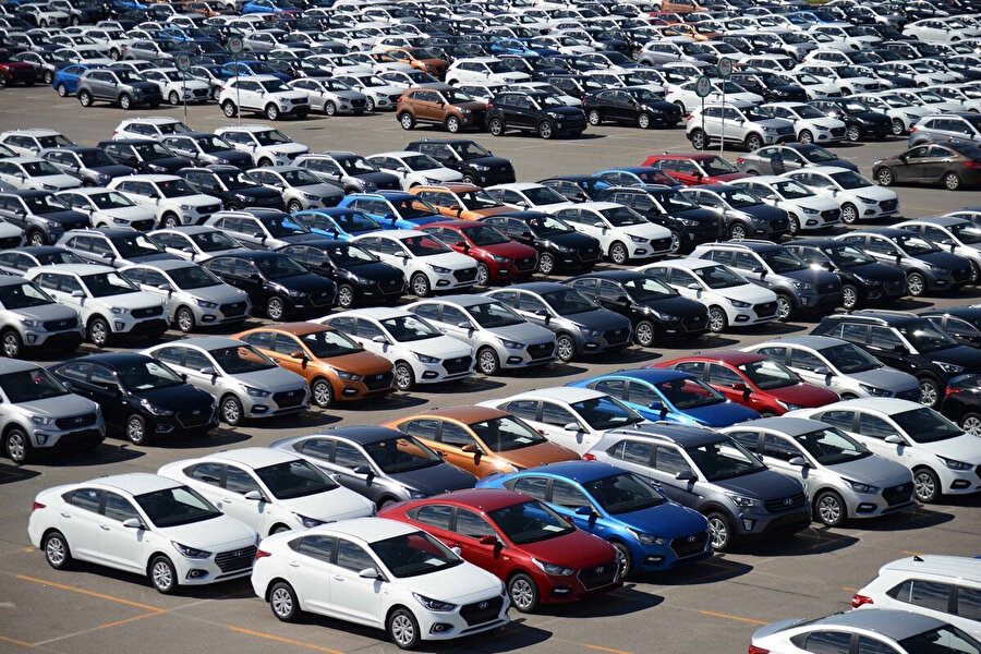 Bu renklerde araç alırken dikkat: İşte ikinci elde en çok değer kaybettiren araba renkleri