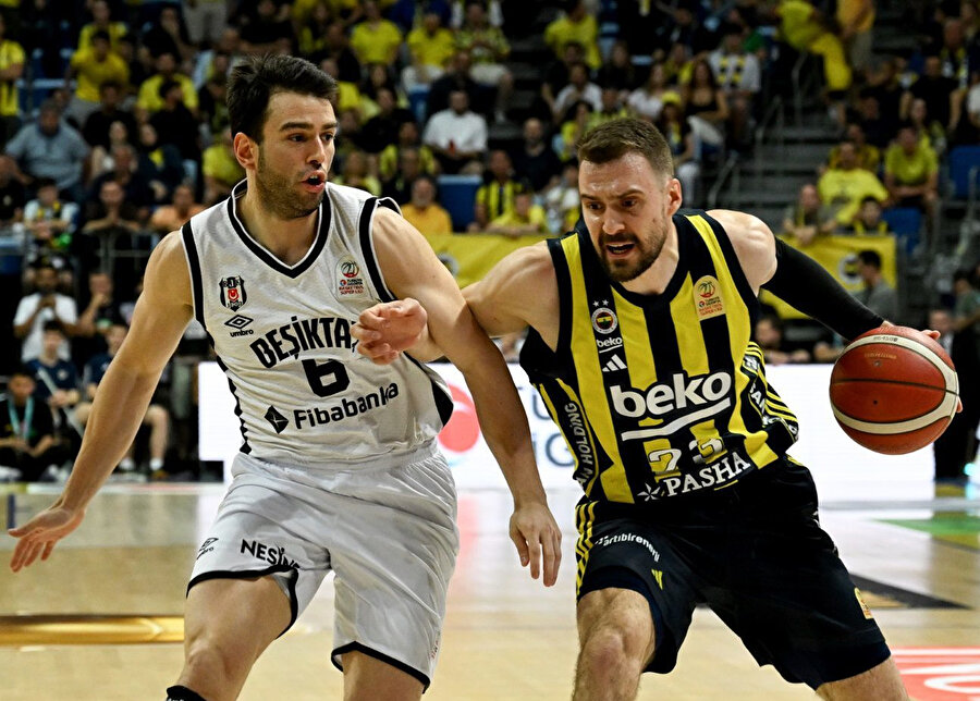 Fenerbahçe Beko - Beşiktaş Fibabanka maç sonucu: 94-76 | Final serisi farklı başladı