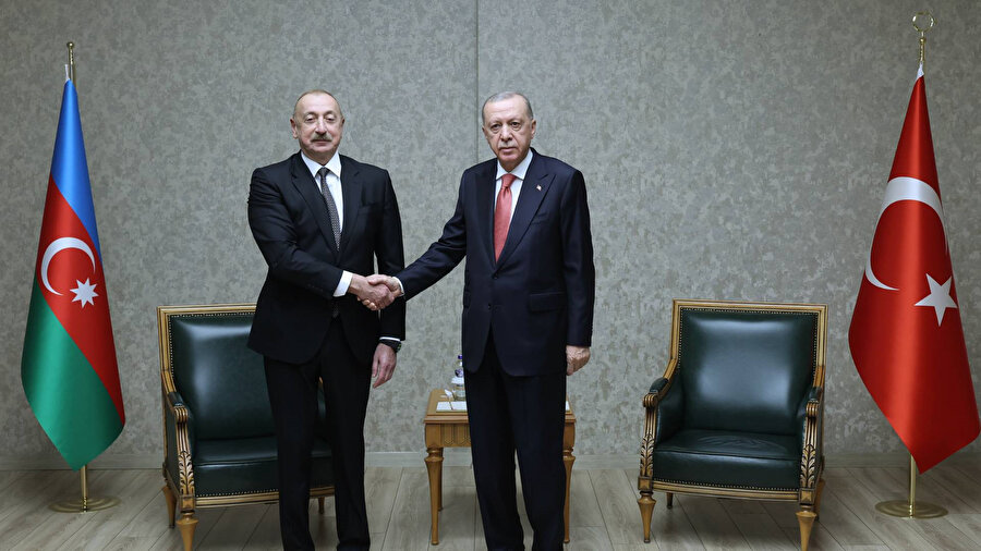 Cumhurbaşkanı Erdoğan, Azerbaycan Cumhurbaşkanı Aliyev ile görüştü