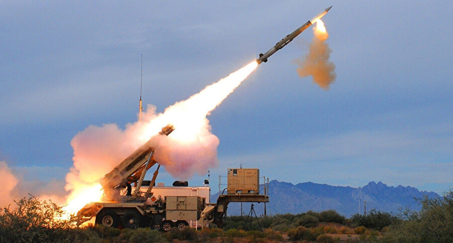 Yunanistan, ABD unsurlarını korumak için Patriot hava savunma sistemlerini Girit’e konuşlandırabilir