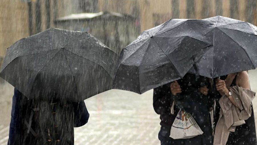 ​Sağanak yağış geliyor: 25 il için Meteoroloji tarih verdi... Hafta sonu Türkiye'ye giriş yapıyor