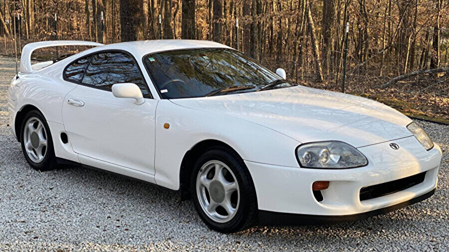 ​Satılık ilanı verilmişti ama halen ambarda bekletiliyor: İşte Toyota Supra'nın kısa hikayesi