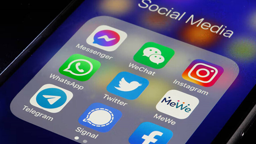 Apple, Google, Telegram, Facebook