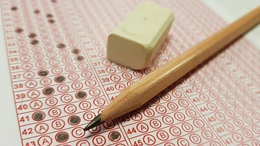 YKS sıralama hesaplama 2025 nasıl yapılır? 2025 YKS puan ve net hesaplama: 1 net kaç puan? TYT-AYT-YDT puan ve başarı sıralaması hesaplama