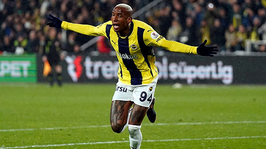 Talisca'ya talip çıktı: Fenerbahçe'den ayrılıyor mu?
