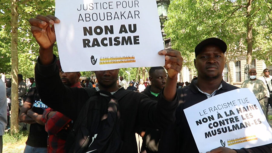 Fransa'da İslamafobik cinayet