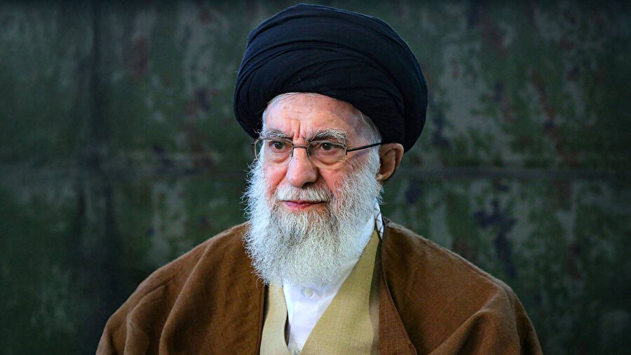 İran dini lideri Ali Hamaney